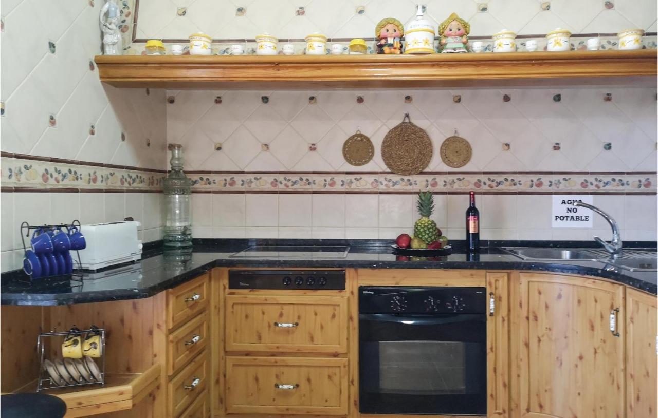 Pet Friendly Home In Olvera With Kitchen Exteriér fotografie
